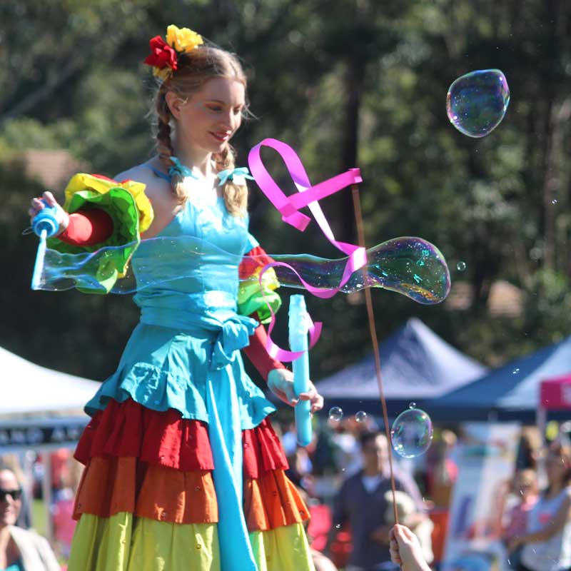 Roving Entertainers Brisbane Qld